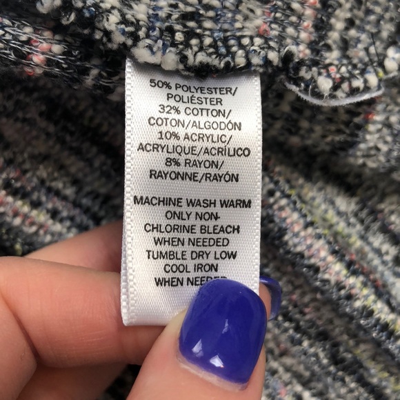 LOFT Petite Boucle Pocket Dress - Picture 7 of 8